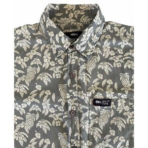Spicy Tuna Mens Hawaiian Gray Cotton Pineapple Floral Burton Up Shirt Sz Medium